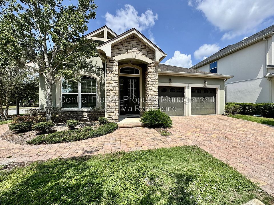 1st image of 8998 Fullerwood Ave