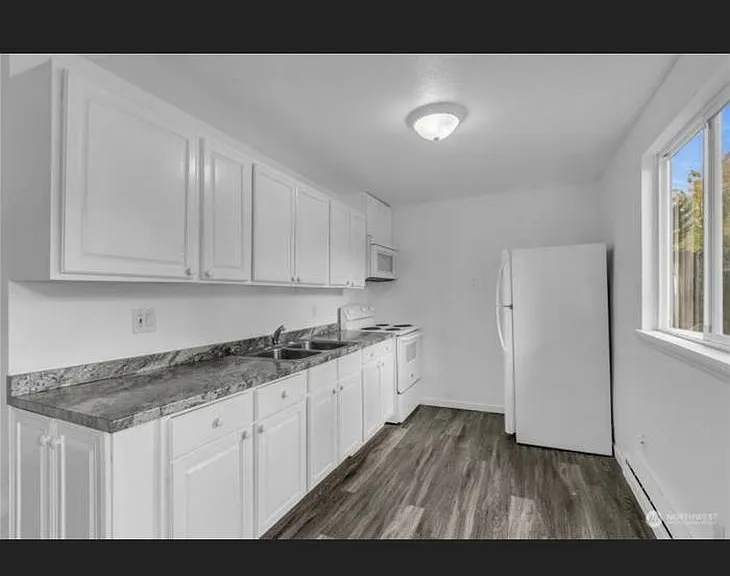 2701 S 257th Pl — Photo 7