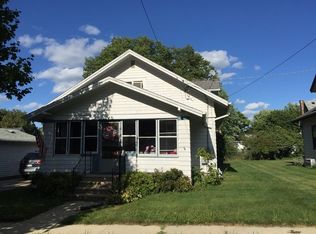 1014 S Hennepin Ave, Dixon, IL 61021