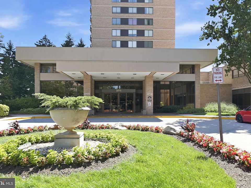 1st image of 3713 George Mason Dr #810