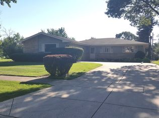 634 S Edward St, Mount Prospect, IL