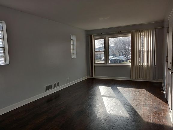 2nd image of 4959 S Kildare Ave #1F