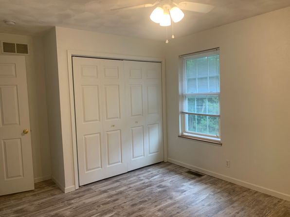602 Holland Rd, Metamora, IL 61548