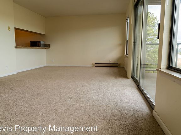 4th image of 7505 SE 28th St APT 208