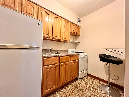 Rented by Compass | media 5