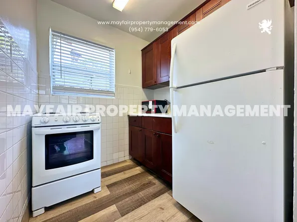 2915 Broadway, West Palm Beach, FL