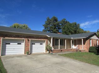 141 White Oak Dr, Roxboro, NC 27573