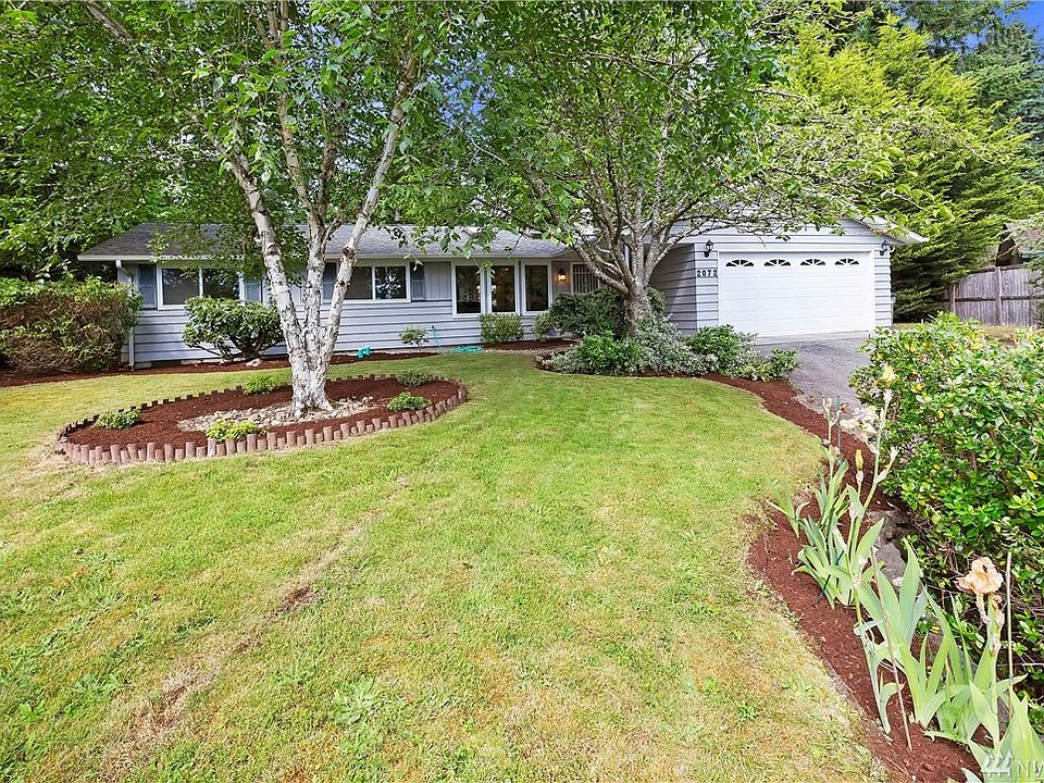 1st image of 2072 SE Beech Ct
