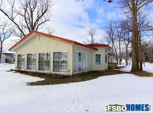 302 W 9th St, Woodward, IA 50276