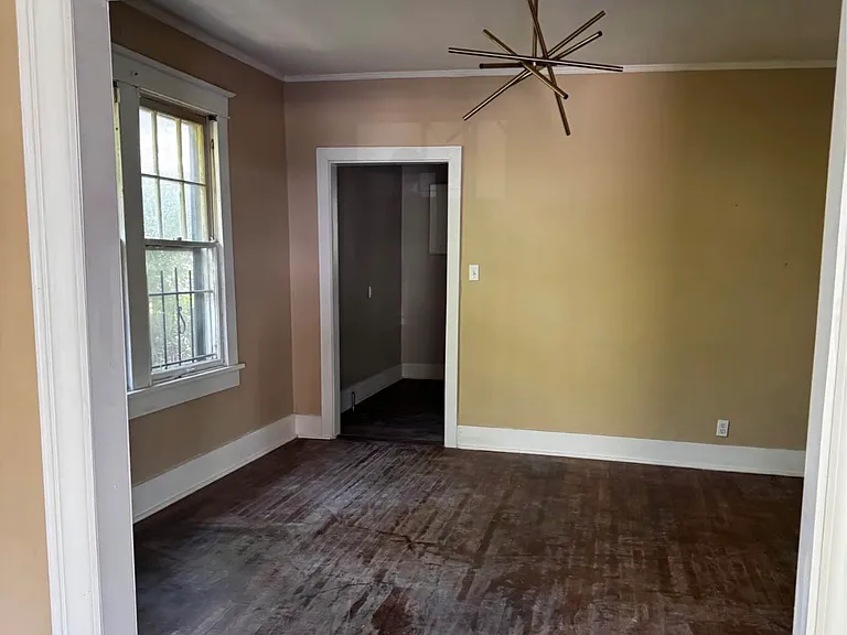 815 Dennison St — Photo 3
