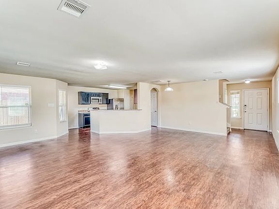 4th image of 7111 El Oro Dr