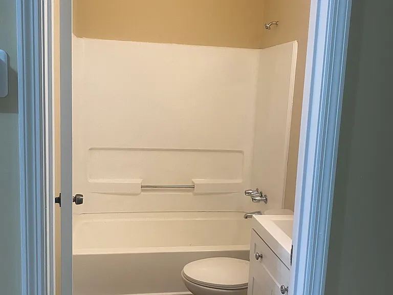 218 Benton Flds — Photo 9