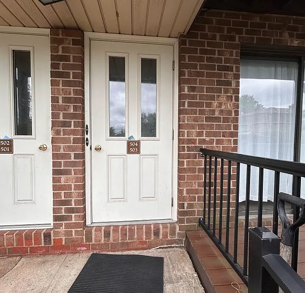 504 Nottingham Way #504 — Photo 15