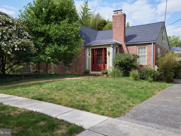 811 Violet Pl, Silver Spring, MD 20910