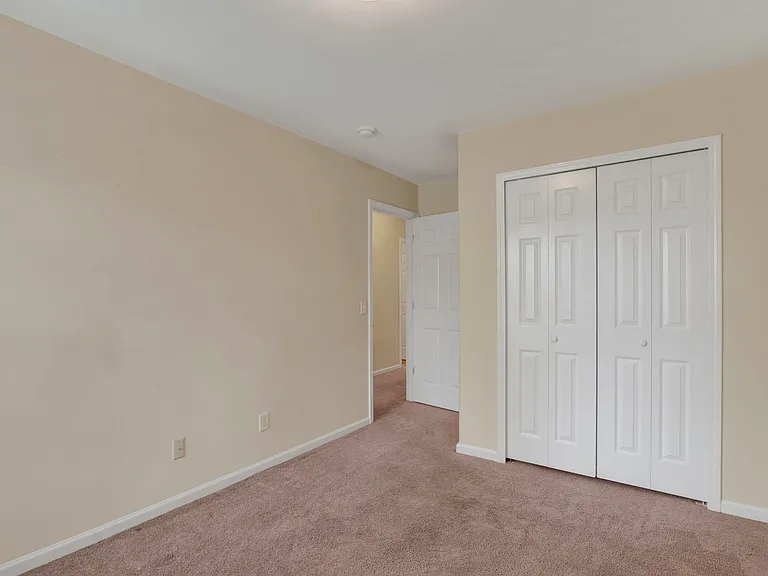 38 Transom Rd — Photo 11