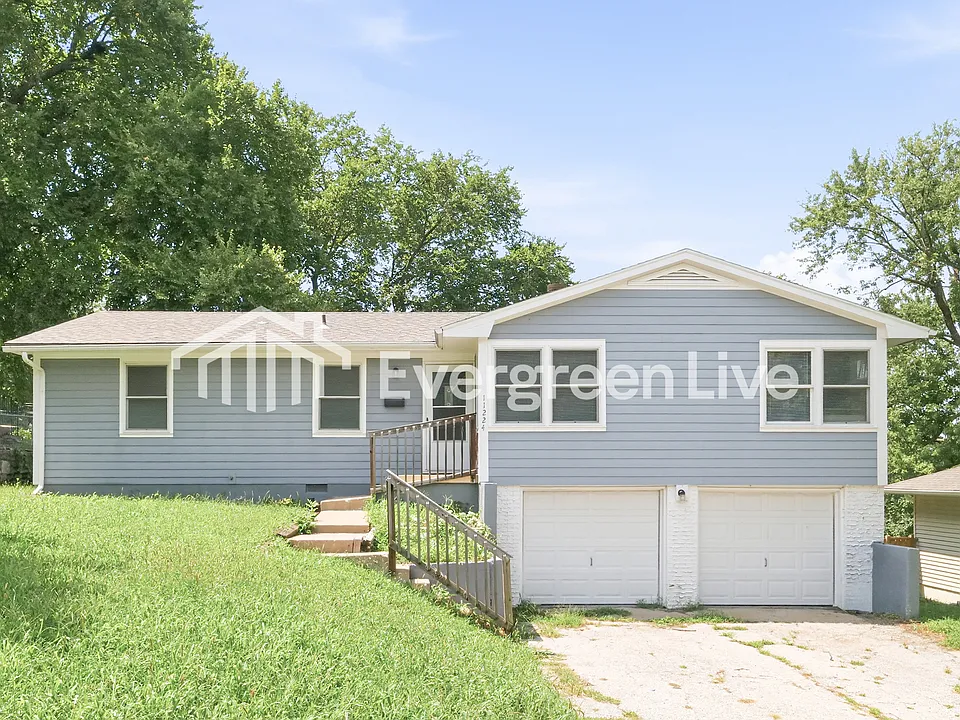 11224 Jackson Ave