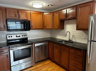 14 Iris Ct #1F, Acton, MA 01720