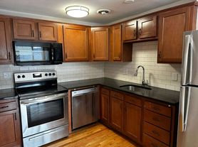 14 Iris Ct, Acton, MA