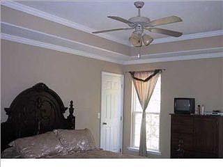 3rd image of 6686 Bucksland Dr