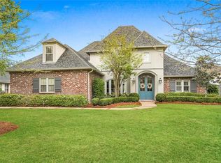 37 Robyn Pl, Mandeville, LA 70471