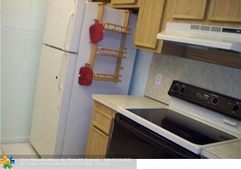 3rd image of 733 SE 1st Way APT 307