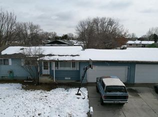 911 Lynwood Dr, Billings, MT 59102