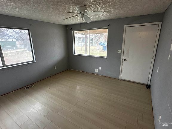 5th image of 134 N 25th St