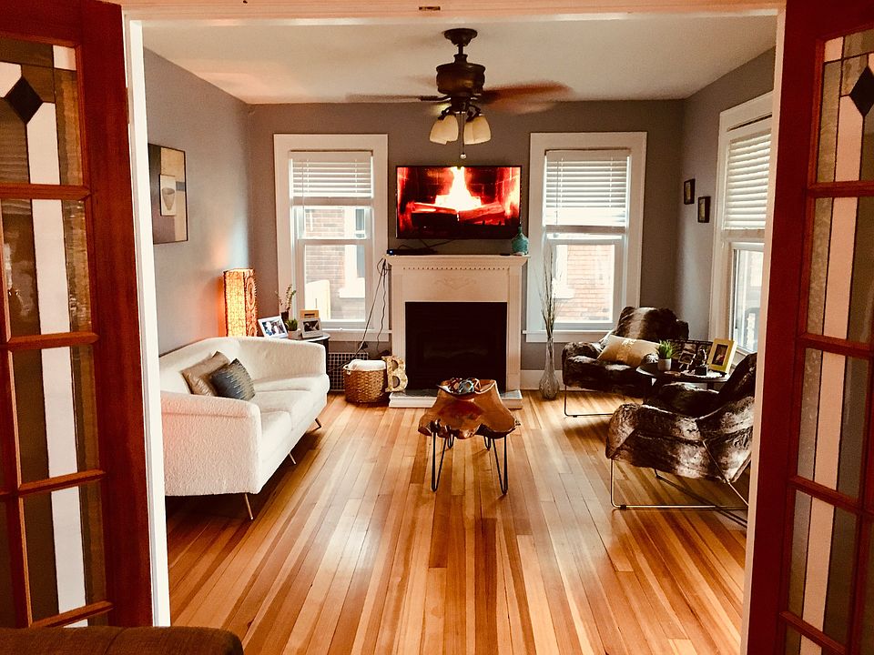 1st image of 316 W Park St