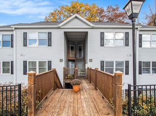 2210 Parkview Ave, Kalamazoo, MI 49008