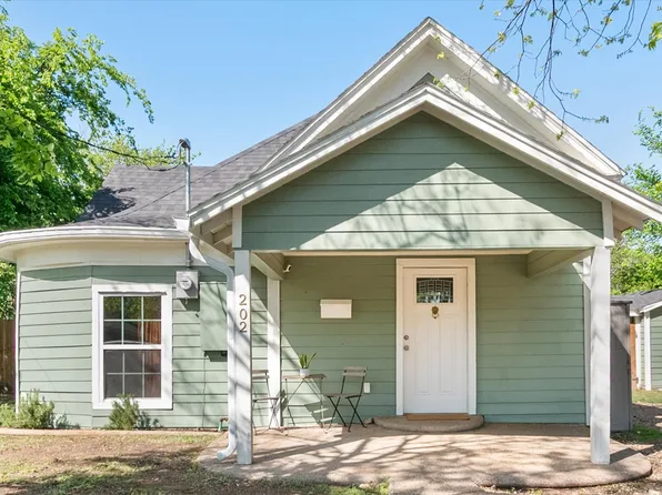 202 Graves St, Mansfield, TX 76063