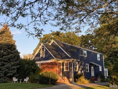5 E Gouverneur Ave, Rutherford, NJ, 07070