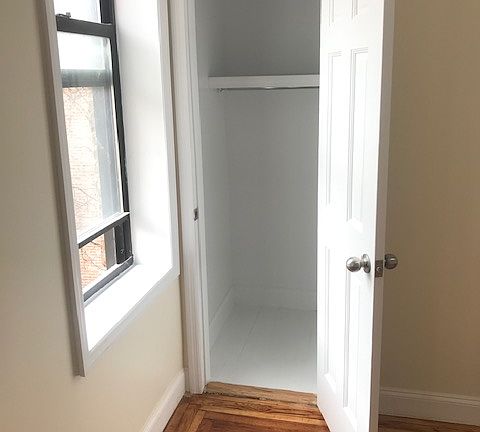 5th image of 135 W 238th St APT 4J