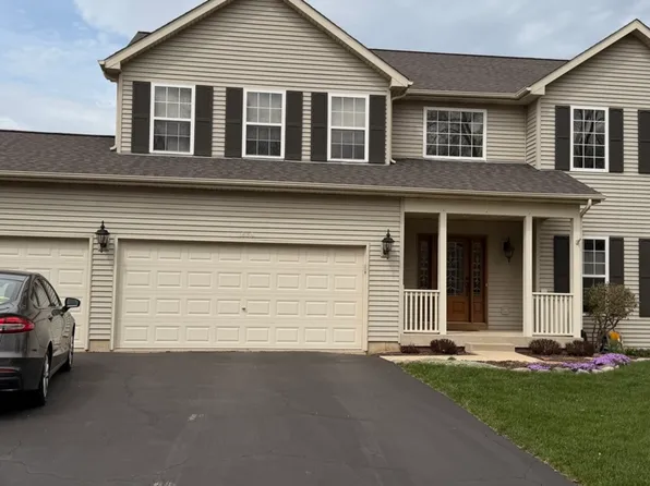 638 Primrose Ln, Crystal Lake, IL 60014