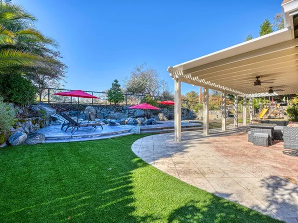 9260 Miners Xing, Loomis, CA 95650