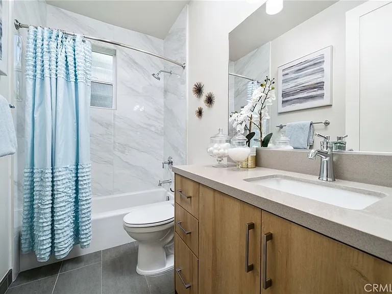 800 N Amelia Ave #A — Photo 11