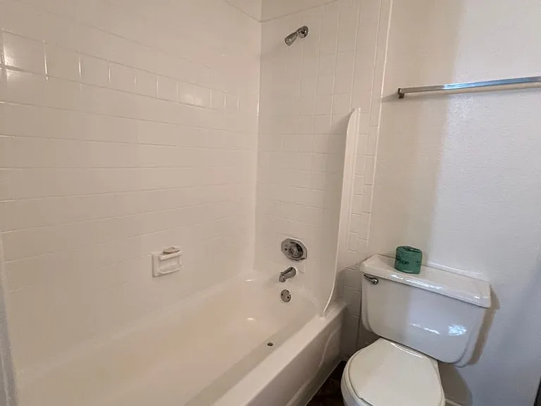 Cypresswood Apartments — Photo 17