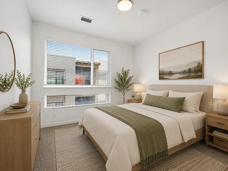 T20 Lofts — Photo 44