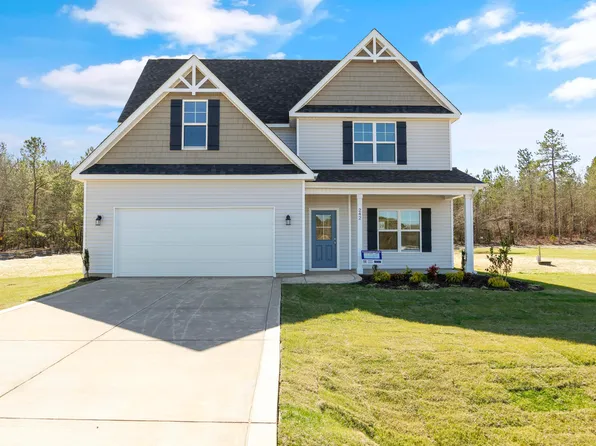 242 Collier Gate St, Linden, NC 28356