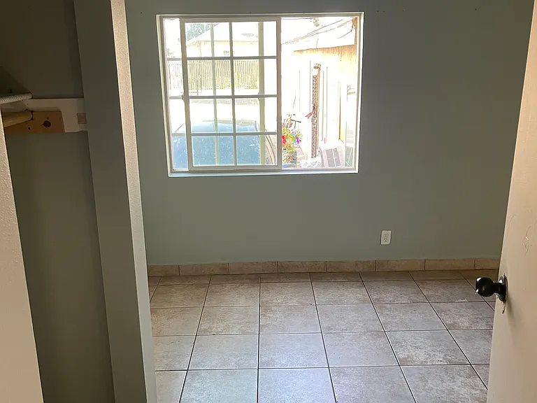 4818 Avalon Blvd #2 — Photo 3