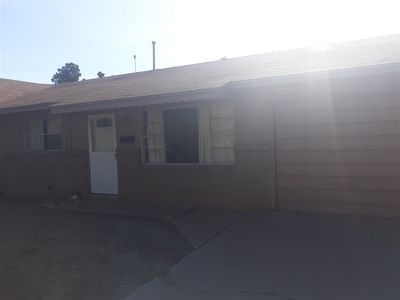 3403 Bandolina Ave, Roswell, NM, 88201