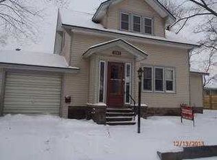 1447 Henry St, Muskegon, MI 49441