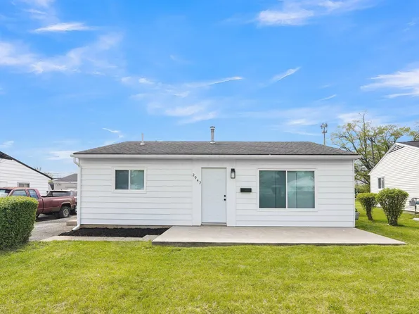 2943 Southfield Dr, Columbus, OH 43207