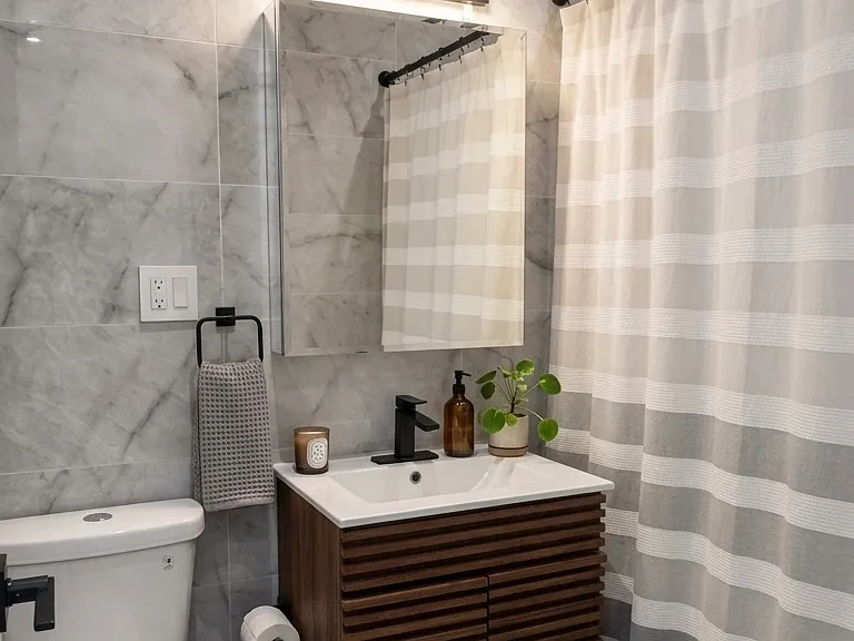 126 Winthrop St #4 — Photo 7