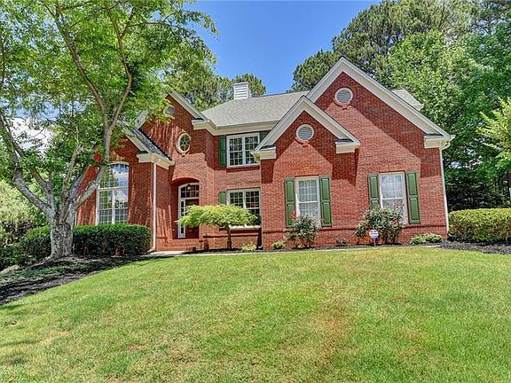 3rd image of 455 Park Creek Dr