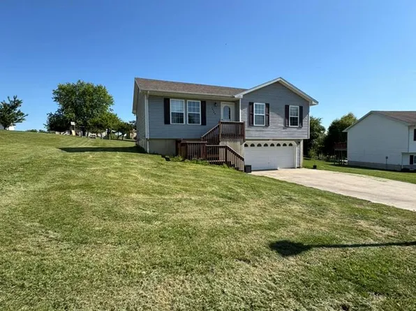 54709 Crimson Dr, Milan, MO 63556
