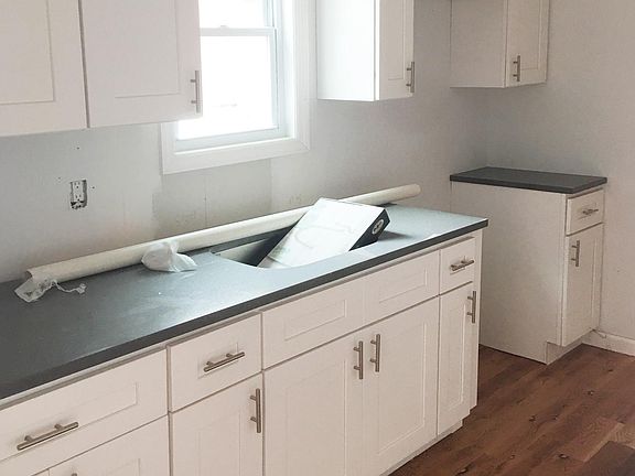 3rd image of 4376 De Reimer Ave #2