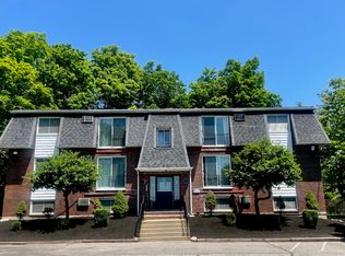 215 Mammoth Rd APT 3, Lowell, MA 01854