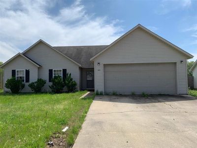 921 Silverleaf Cir, Bono, AR, 72416