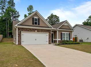 5081 Pioneer Dr, Sanford, NC 27330
