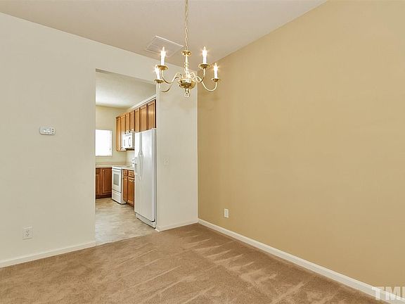 4th image of 6710 Marielle Pt
